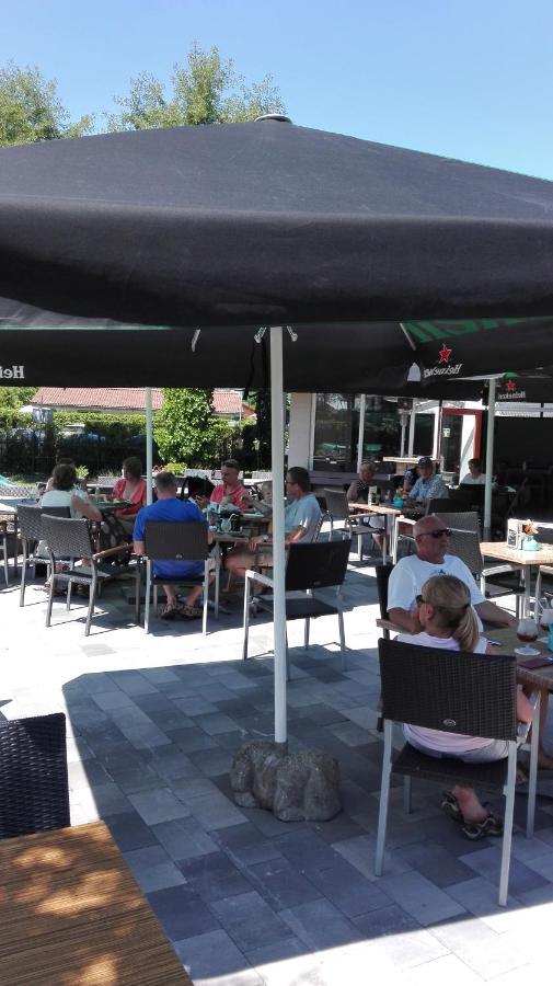 Het Boothuis Chalet Sint-Annaland